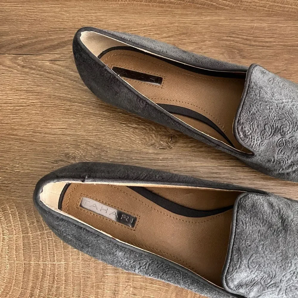 Tahari Velvet Loafer Flats Gray Floral Jacquard Slip On Women 8.5